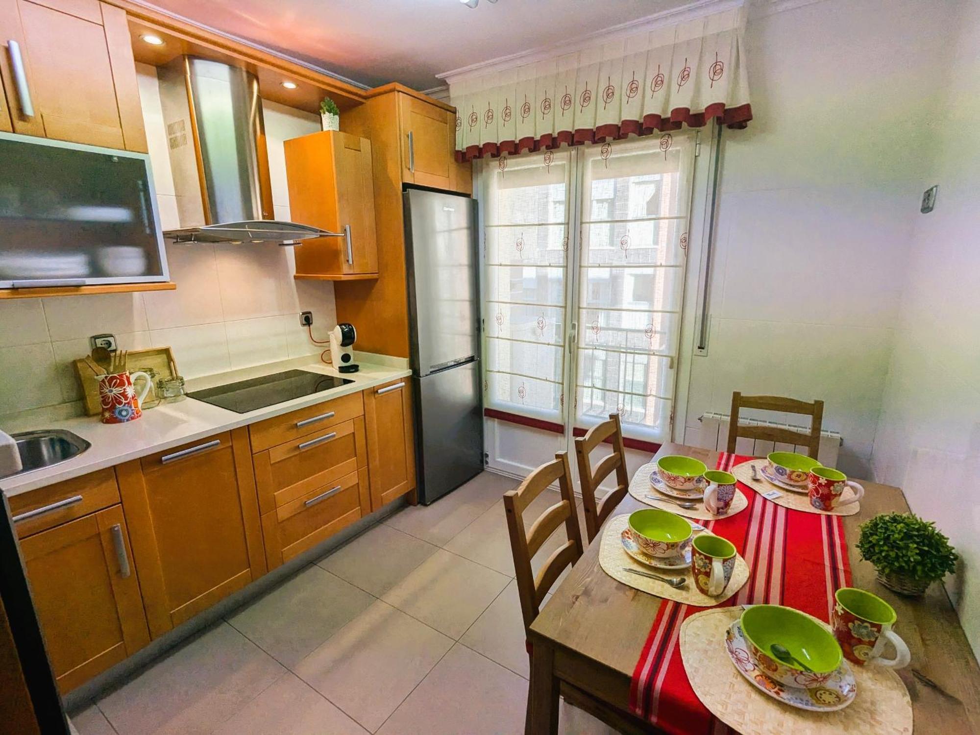 Apartamento Portugalete Gran Bilbao 3 Dormitorios - 3 Bedrooms מראה חיצוני תמונה